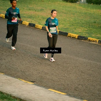 Runner Photo 4457684