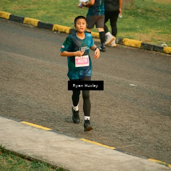 Runner Photo 4457815