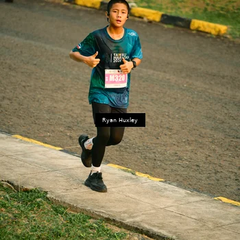 Runner Photo 4457826