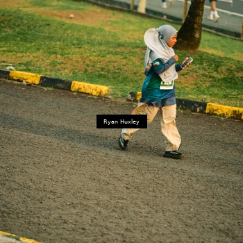 Runner Photo 4458004
