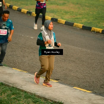 Runner Photo 4458008