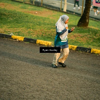 Runner Photo 4458019