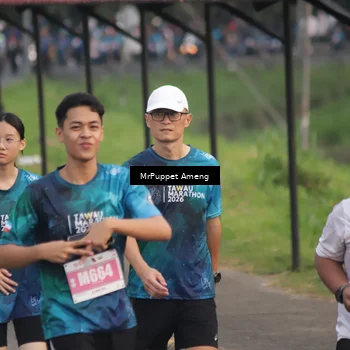 Runner Photo 4458049