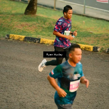 Runner Photo 4458057