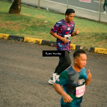 Runner Photo 4458060