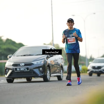 Runner Photo 4458070