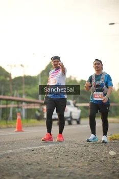 Runner Photo 4458073