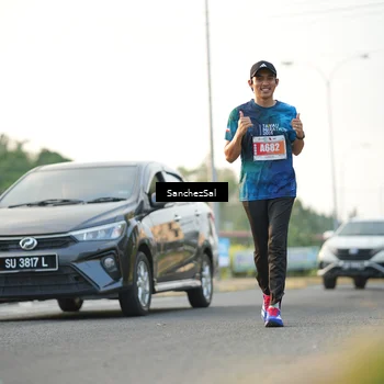 Runner Photo 4458151
