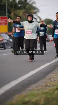 Runner Photo 4458157