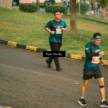 Runner Photo 4458200