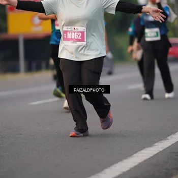 Runner Photo 4458201