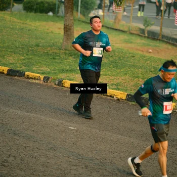 Runner Photo 4458235