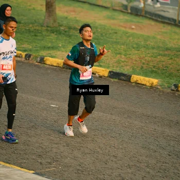 Runner Photo 4458335