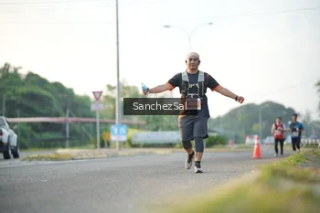 Runner Photo 4458388