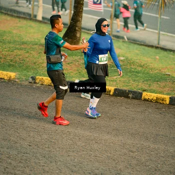 Runner Photo 4458445