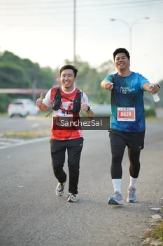 Runner Photo 4458486