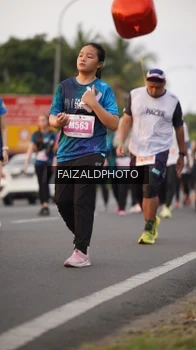 Runner Photo 4458505