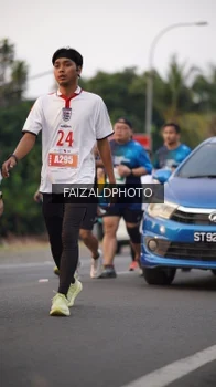 Runner Photo 4458604