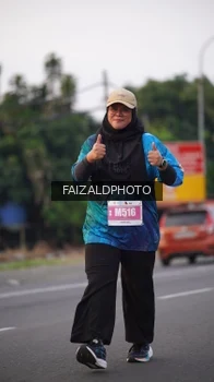 Runner Photo 4458621
