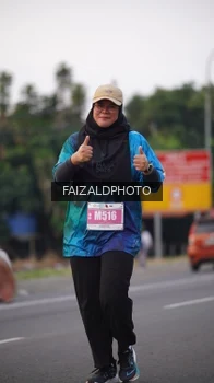Runner Photo 4458635