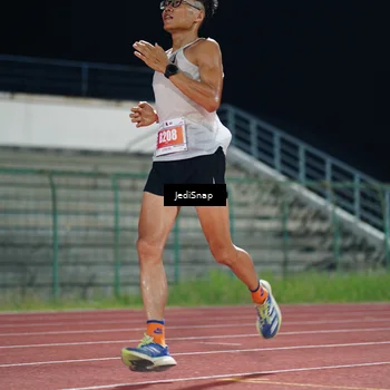 Runner Photo 4458818