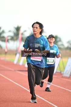 Runner Photo 4458832