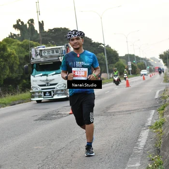 Runner Photo 4458898
