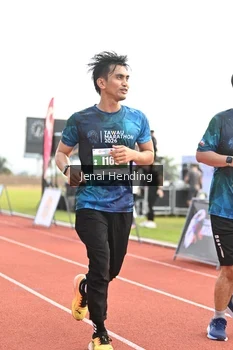 Runner Photo 4459001