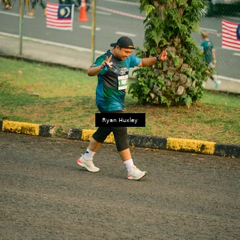 Runner Photo 4459008