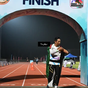 Runner Photo 4459073