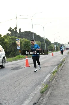 Runner Photo 4459079
