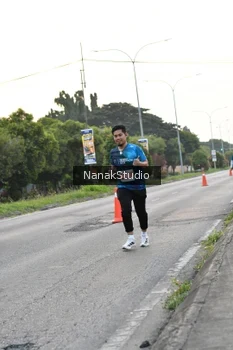 Runner Photo 4459103