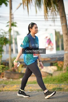 Runner Photo 4459152