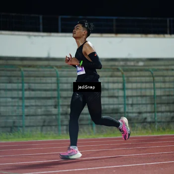 Runner Photo 4459190