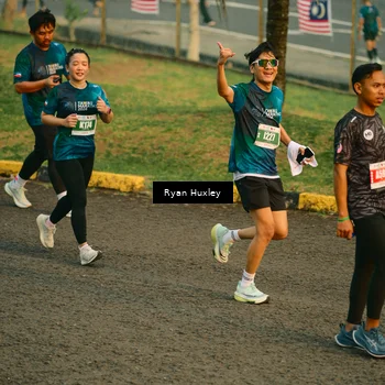Runner Photo 4459192