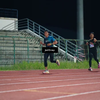 Runner Photo 4459263