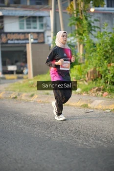 Runner Photo 4459357
