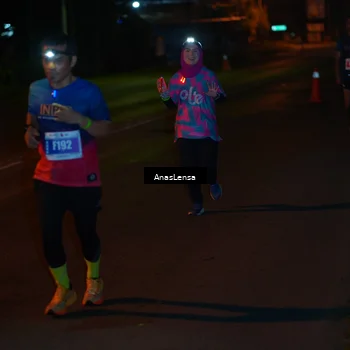 Runner Photo 4459358