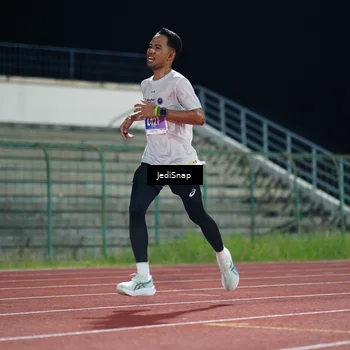Runner Photo 4459369