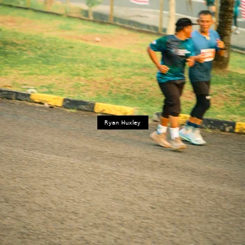 Runner Photo 4459411