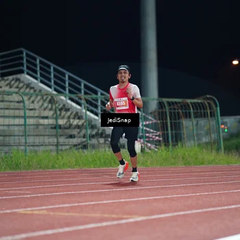 Runner Photo 4459496