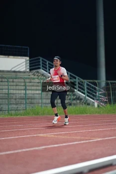 Runner Photo 4459514