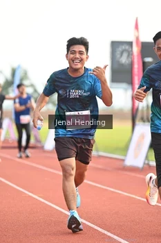 Runner Photo 4459566