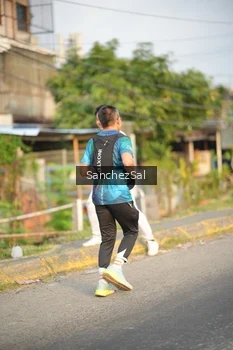 Runner Photo 4459624