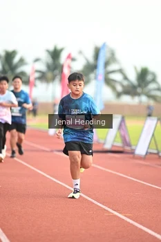 Runner Photo 4459827