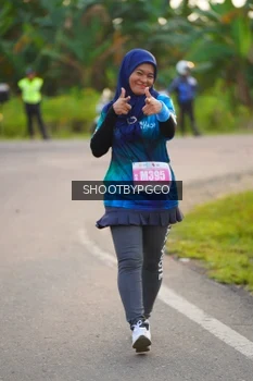 Runner Photo 4459874