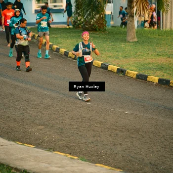 Runner Photo 4459913
