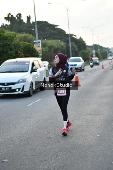 Runner Photo 4459935