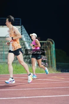 Runner Photo 4460000