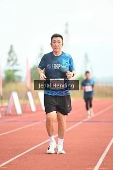 Runner Photo 4460045